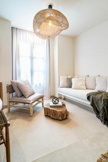 Seaclub Suites Complex Listings - 1