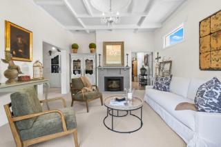 Elegant Character Villa - Walk to Claudelands - 7