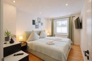 Exklusiv Haus Pietsch - Perfekt für Geschäftsreisende, Monteure und Familien - Boxspringbetten - Smart TV - Garten - 9