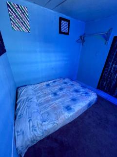 A quiet little corner in the heart of sinkor - 7