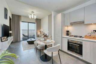 PVH Stylish Boho 1BR with Study - The Crest - 8