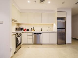 Incredible Waterfront Apt with Panoramic Views - 5