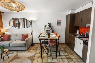 Studio cosy avec piscine intérieure - vue montagne - 1