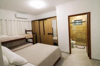 Jack&Mari Beach House, 3x cartão de crédito, 2 quartos, 600m da praia, Ar Condicionado, até 8 pessoas - 2