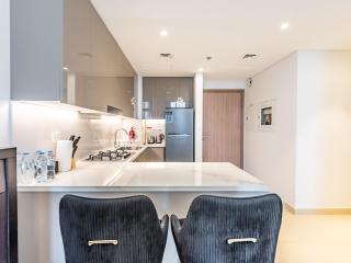 Luxury Meydan Escape Condo with City Views - 6