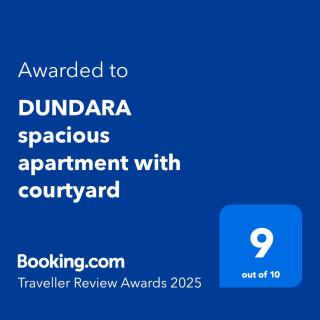 RENATOEMILIA spacious apartment with courtyard - 9