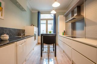 Spacious 7-Bed House in Oostende City - 5