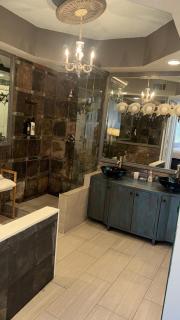 Studio - French Quarter's edge - 1