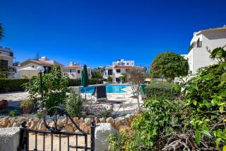 Violetta Gardens 3bdr Modern House by VICHY Holidays - 9