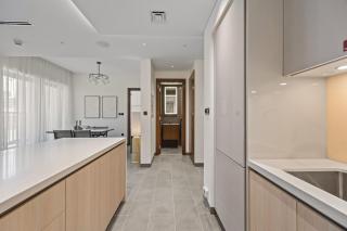 Modern Apartment with Balcony and Pool Access - 2