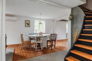 Rustic Nordic Getaway by the Sea - 6