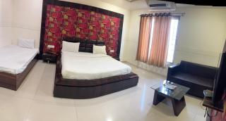 Hotel Sai kripa Dewas - 8