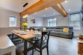 5 Bed in Bala oc-bow163 - 0