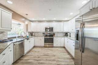 456 Stunning Canal-Front Home with Heated Pool - 4