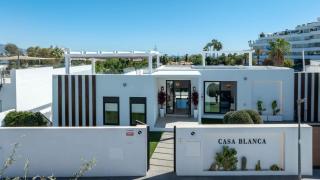 106 Private Luxury Villa, Heated Pool & Sauna - 3