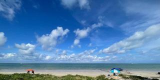 Conforto e Sofisticação à Beira Mar - 4