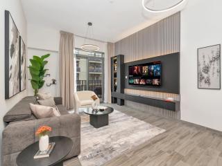Royal Vista - 1BR with Darts Wall at Belgravia Square JVC - 0