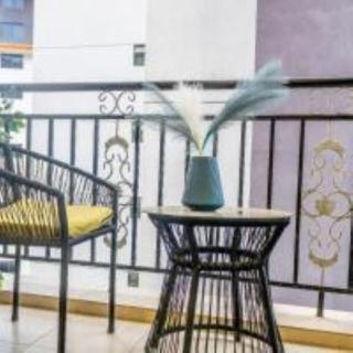 stunning one bedroom apartment with ample parking space heated swimming pool fully equipped gym and amazing city views - 2