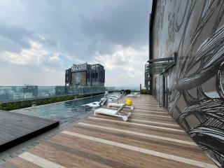 Three Season Stat Residences At KLCC - 2