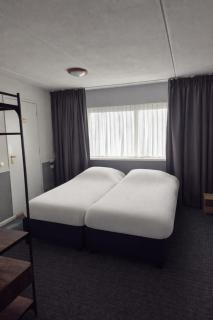 Hotel,cafe,biljart POT - 1