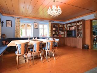 Spacious Villa near Forest in Buchet - Lam - 8