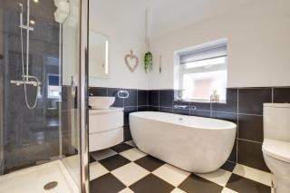 3 Bed in Whitby oc-w416 - 3