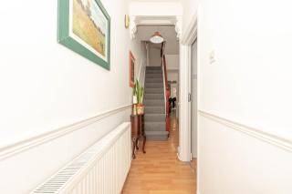 Xtra Large 4 Bedroom House with Heating Sleeps 14 Near Station and ExCeL - Londres - 4