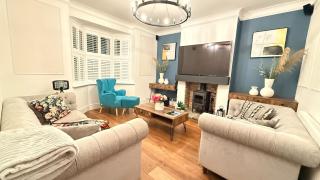 Dreamy Stay With Cosy Charm - 4