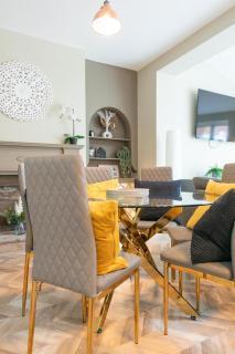 Villa Rose-Spacious Home with beautiful garden - 4