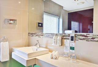 Holiday Inn Johannesburg-Rosebank by IHG - 2