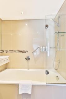 Holiday Inn Johannesburg-Rosebank by IHG - 6
