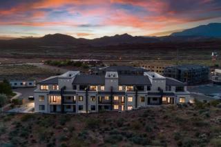 485 Rooftop Hot Tub - Sleeps 24 - 8