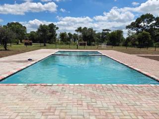 Bush Diamond Lodge - 6