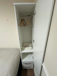 Cosy one bedroom home close to City Centre & Stadium MK - 3