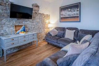 Tide & Tee - 2 Bedroom Apartment - Penally - Tenby - 8