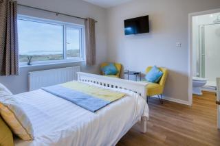 Tide & Tee - 2 Bedroom Apartment - Penally - Tenby - 7
