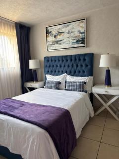 2 rooms with bathroom, 65pulgadas 4K SmartTV Colombian Coffee Gym - 3