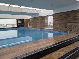 Bright, Modern & Spacious 1 Bedroom Apartment - 2