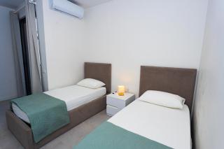 IDeal Sea View Apartment - 2