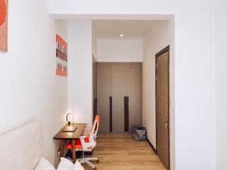 Bomahause Serene Stay With Full Power Backup - 3