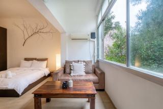 Japanese Emerald - 5