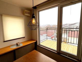 Olive retreat Sapporo 札幌市南区 一軒家の1フロア貸切 5名まで 2ベッドルーム 無料駐車場 登山 スキー場への好アクセス - 1