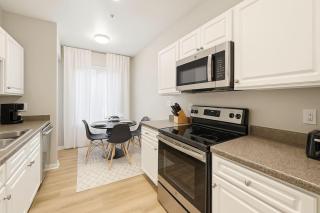 The Vincent 2127 - 8