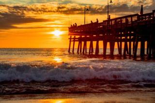 Oceanfront Beach Condo, Pool, Gym, Fishing Surfing - 0