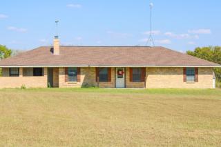 Corsicana 4 Bedroom Home Near Richland Chambers Lake Sleeps 7 - 0