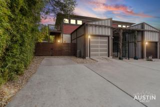 Stay Near Barton and SoCo Chic S ATX Home w Garage 3BR 2.5BA by Austin Vacay - 1