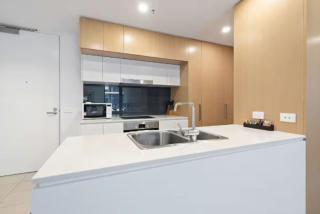 Balcony Apt with 1 Bedroom - 2