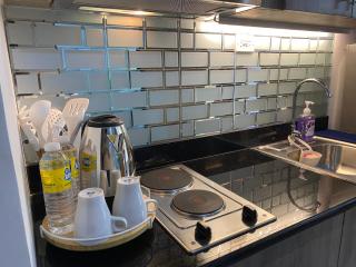 2 Bed Unit near Greenfield Mandaluyong Shangrila Megamall MRT Shaw FAME Residences - 6
