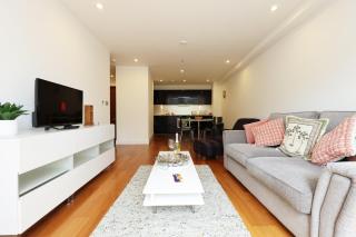 Cardiff Central Living - 3
