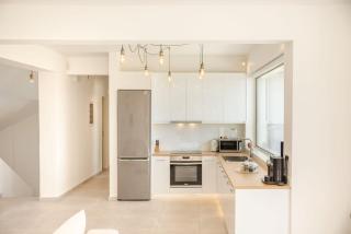 Athens Riviera Villa overlooking the Aegean sea - 4